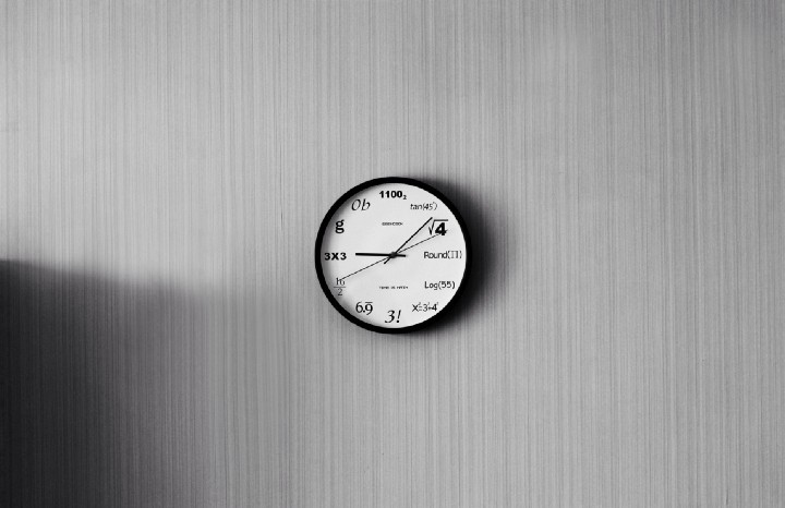 Вычисление π: моделирование методом Монте-Карло